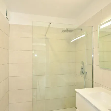 Aparthotel La Perle D'eze - *